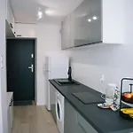 Apartment Downtown - Location, Metro Nearby - By Rentujemy Warsaw