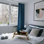 Apartment Downtown - Location, Metro Nearby - By Rentujemy