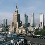 Downtown - Location, Metro Nearby - By Rentujemy Apartment *