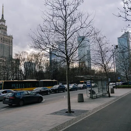Apartment Downtown - Location, Metro Nearby - By Rentujemy