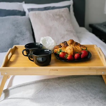 Διαμέρισμα Downtown - Location, Metro Nearby - By Rentujemy