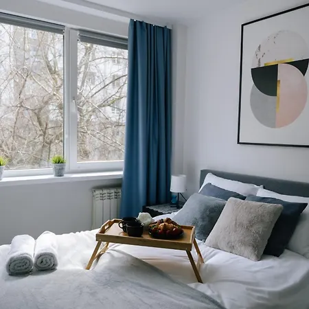 Apartamento Downtown - Location, Metro Nearby - By Rentujemy