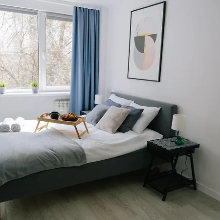 Downtown - Location, Metro Nearby - By Rentujemy *